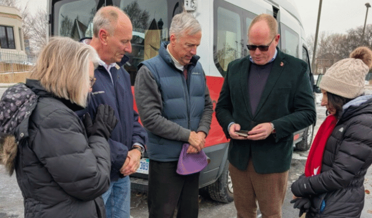 Michigan Area members brave bitter cold to take food, warm clothing to Detroit streets