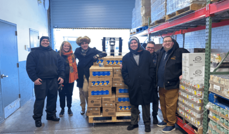 Holy Macaroni! NYC Area Delivers 3100 boxes of Macaroni & Cheese